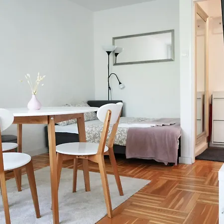 Apartment Mieszkanie Sobieskiego Warsaw